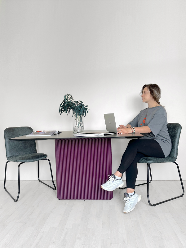 Стол El Quattro + Стулья Novella Light Стол El Quattro + Стулья Novella Light